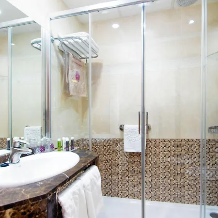 Servigroup Castilla בנידורם